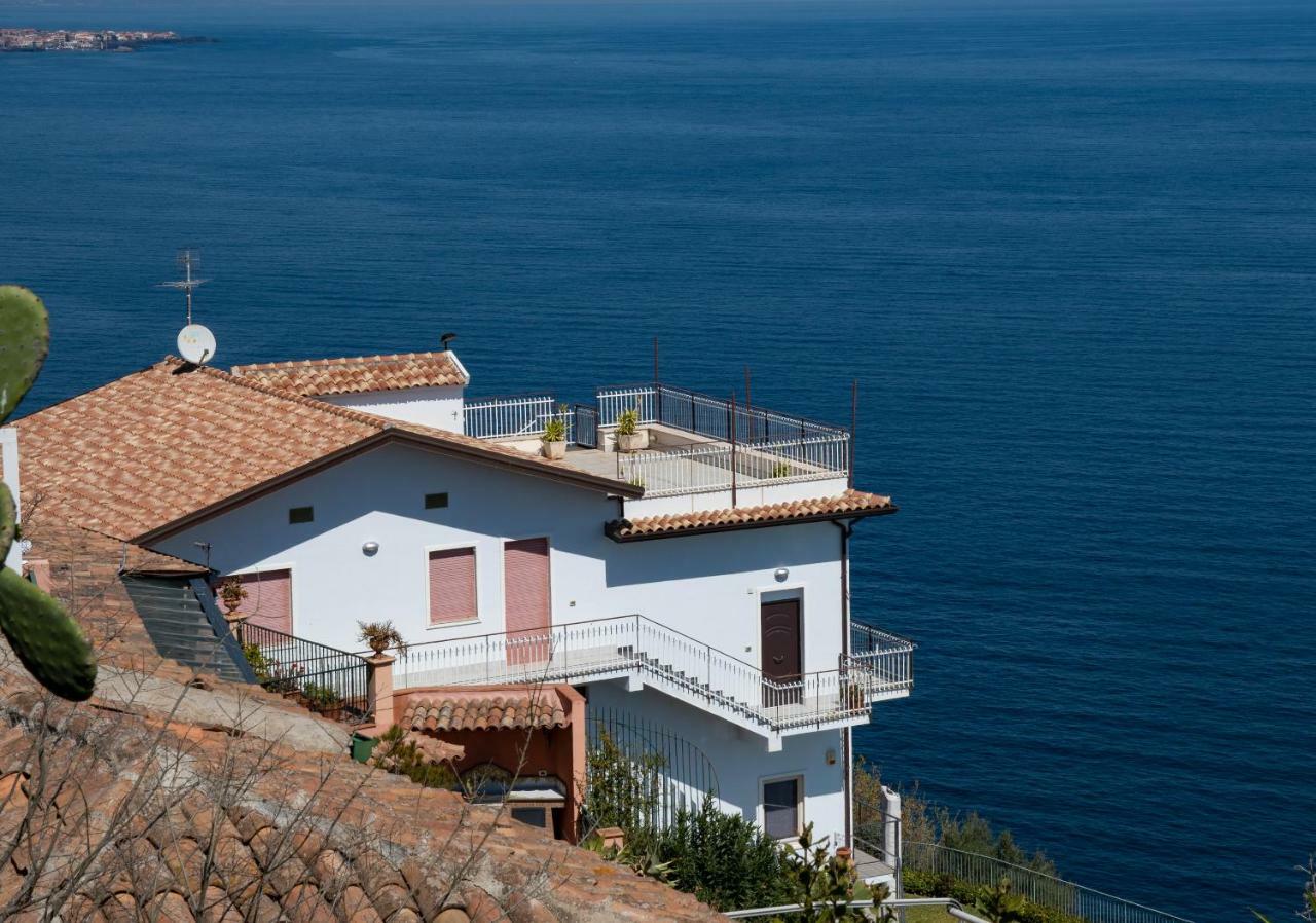 Willa La Timpa Acireale Zewnętrze zdjęcie